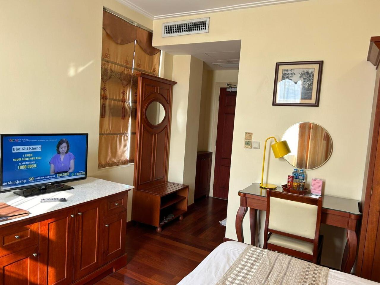 Hotel Khach San Sa Chi - Mong Cai Extérieur photo